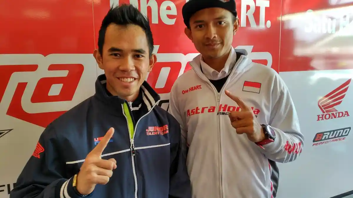 Gerry Salim dan Dimas Ekky Siap Bersaing di Valencia - ahm_20180425_170241.jpg