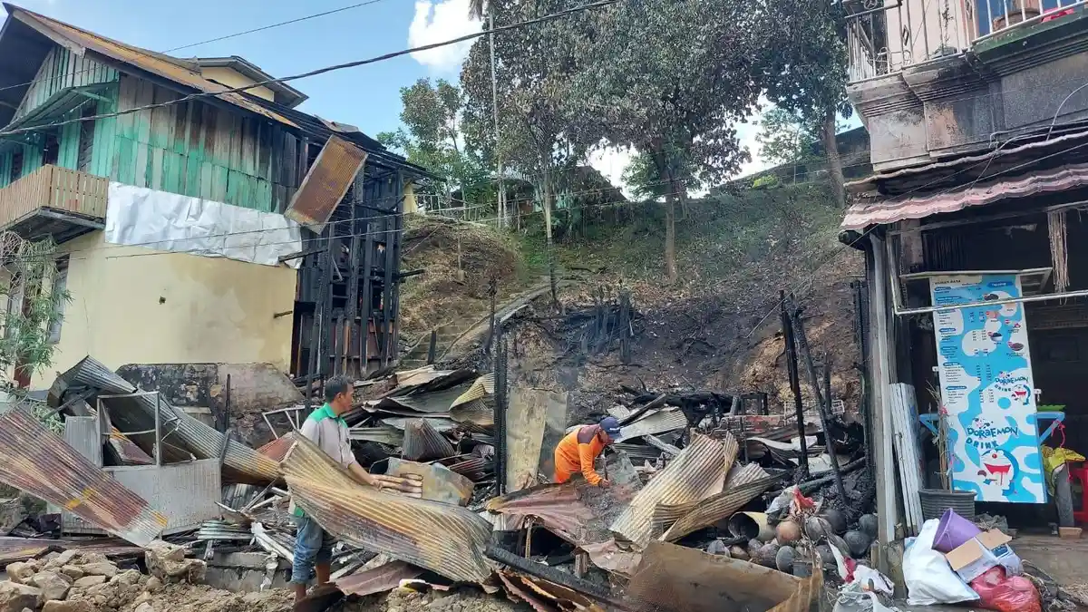 Kebakaran di Samarinda, Warung Makan Ludes hingga Rugi Puluhan Juta