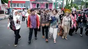 jember-carnaval-sd.jpg