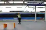 Melihat Stasiun Matraman