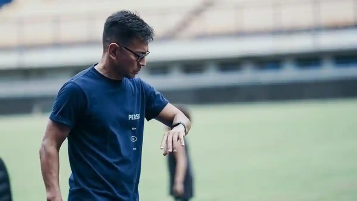 Eks Persib Bandung Terpental di Bursa Transfer Liga 1, Teddy Tjahjono Panggil Pulang?