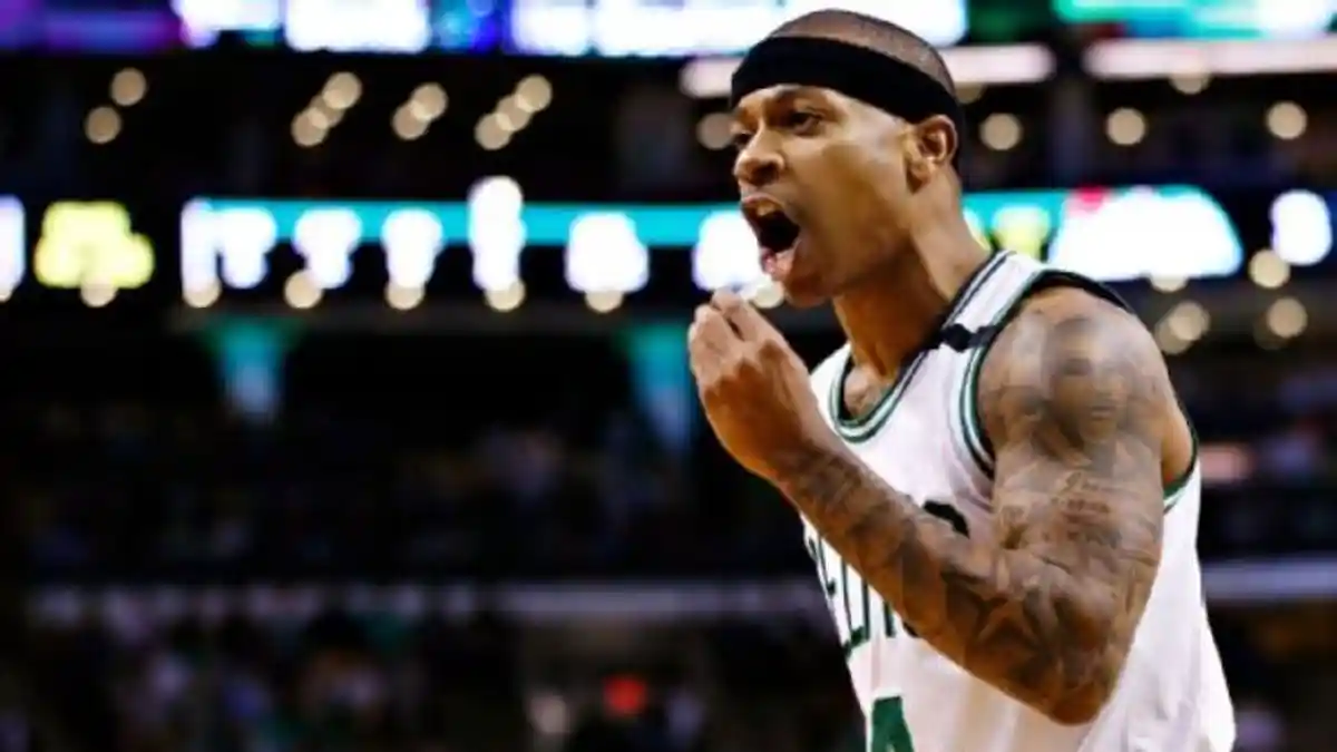 Main di Hari Ulang Tahun Adiknya yang Sudah Meninggal, Isaiah Thomas Cetak Rekor