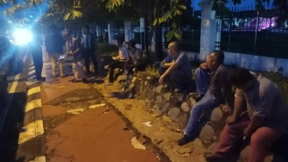 Datangi Kantor Walikota Prabumulih Jumat Subuh, Ini Tujuan Puluhan Warga Payuputat