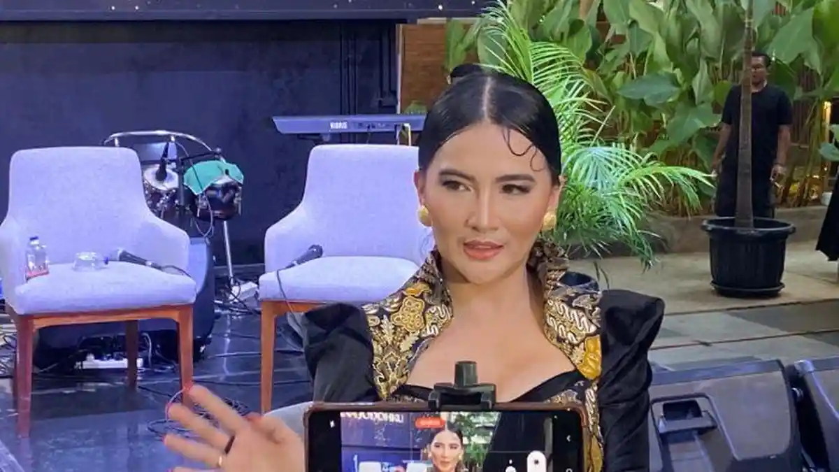 Dianna Dee Starlight Usung Genre Dancedut di Single Barunya