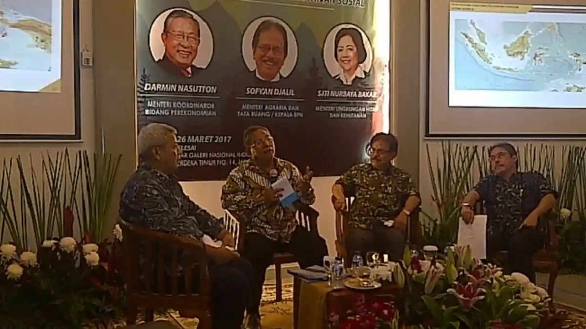 Menko Darmin Mengaku Tidak Senang Masyarakat Klaim Punya Hak Atas Tanah Adat