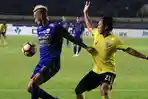 persib-vs-persegres_20170820_212010.jpg
