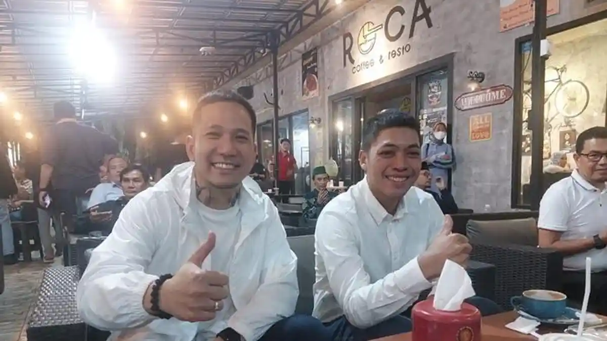 Akbar Alfaro-Rasyid Rajasa Kompak Kenakan Seragam, Pertanda Bakal ...