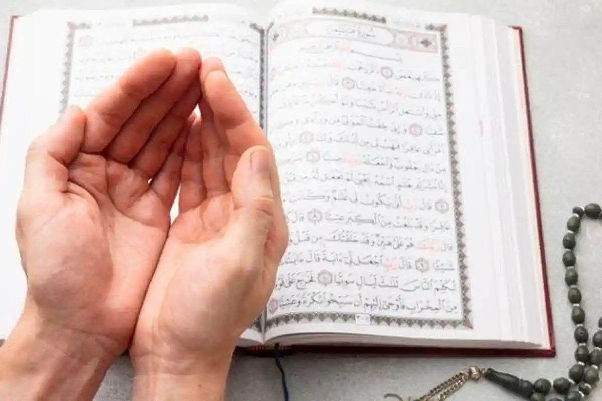 Doa Setelah Baca Surat Yasin, Lengkap Arab, Latin, dan Terjemahan, Berisi Permohonan Keselamatan