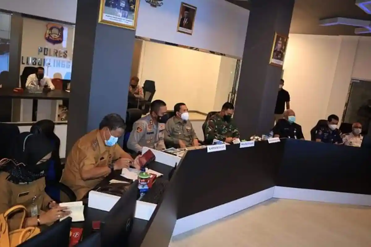 Kapolres, Dandim dan Walikota Lubuklinggau Ikuti Rapat Anev PPKM Mikro Diperketat