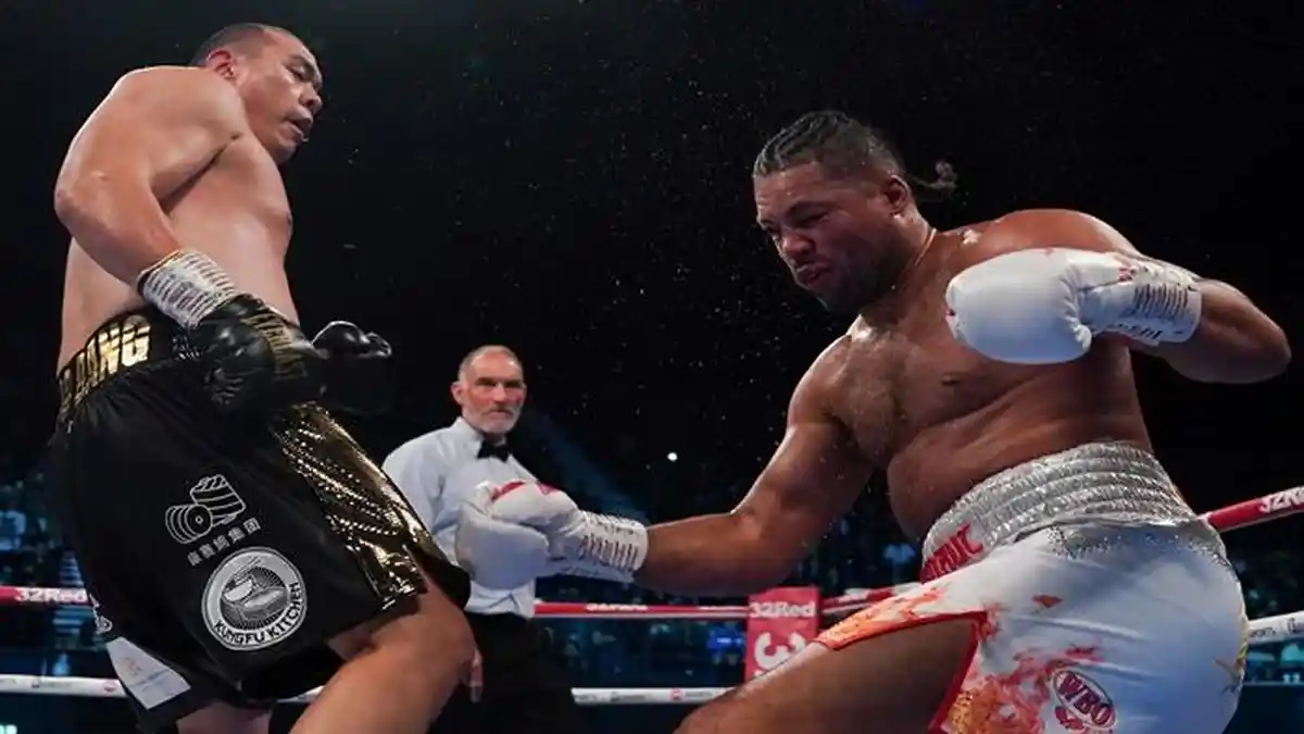 Sensasional! TKO Brutal Hentikan Tinju Dunia Joe Joyce vs Zhilei Zhang II Dironde Ketiga