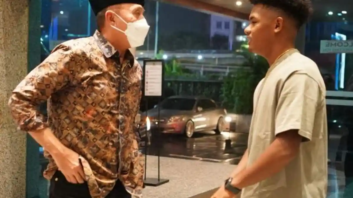 Sudah Final, Ramai Rumakiek Tak Ikut Kakaknya di Persib Bandung, Setia Bersama Persipura Jayapura