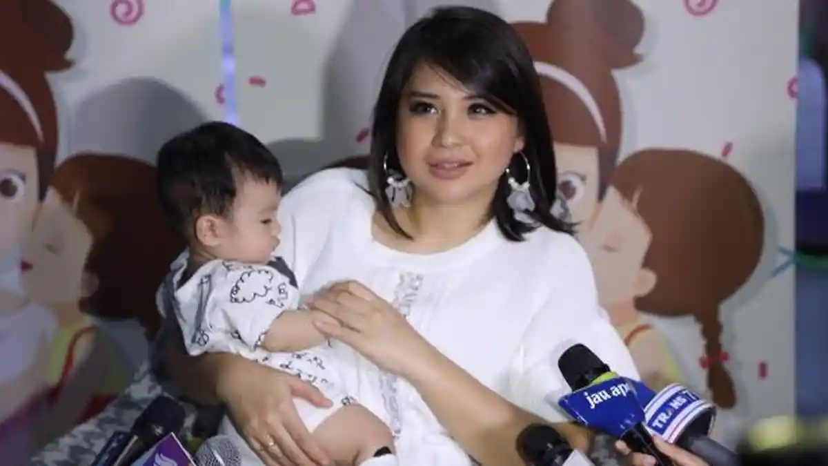 Ogah Diet Setelah Punya Anak, Putri Titian Pilih Yoga