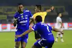 1-Laga-Persib-Bandung-vs-Persis-Solo-di-Stadion-GBLA-Bandung-Senin-27102025.jpg