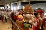 Flash Mob Tarian Daerah Peringati HUT RI