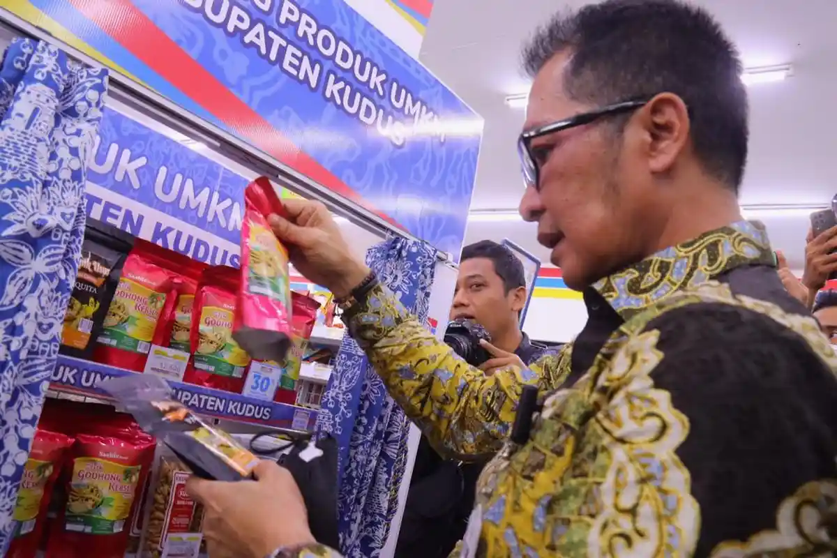 Gelar Pelatihan Melalui DBHCHT, Bupati Hartopo Harapkan UMKM Kudus Dapat Bersaing