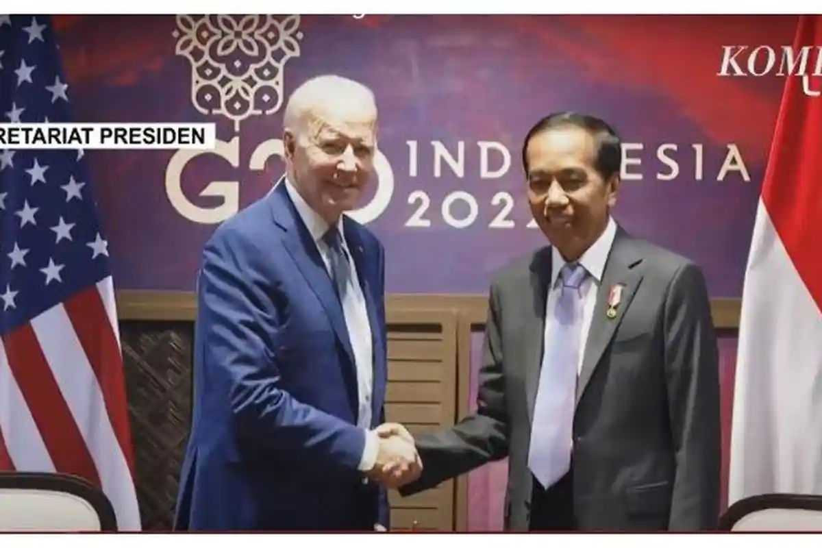 Intip Momen Pertemuan Jokowi dan Joe Biden Jelang KTT G20, Duduk Bersebelahan Sambil Bahas Kerjasama