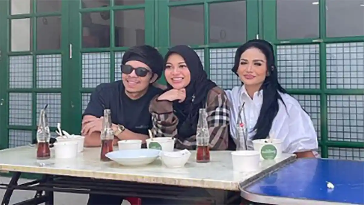 Krisdayanti Ingatkan Atta Halilintar ,Hampir Lempar Sepatu Pada Suami Aurel Bila Nekat Buat Hal Ini!