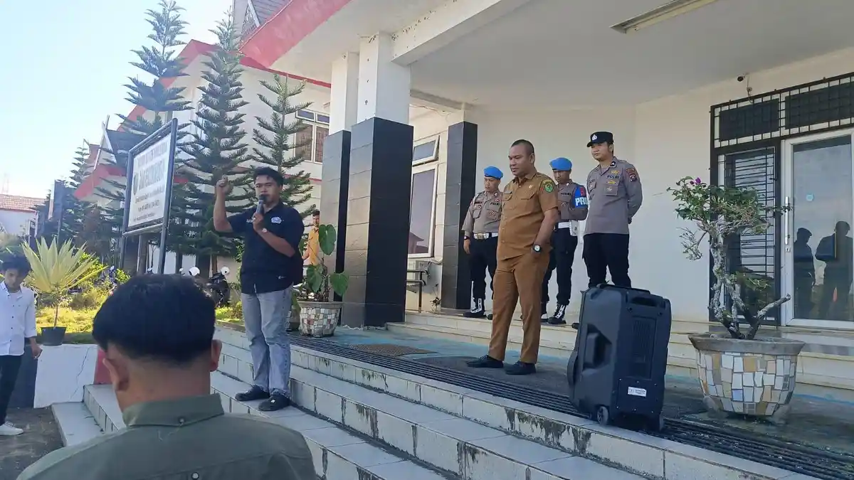 Polisi Kawal Aksi Mahasiswa di Tapsel, Pendekatan Humanis Jaga Aspirasi Tetap Kondusif