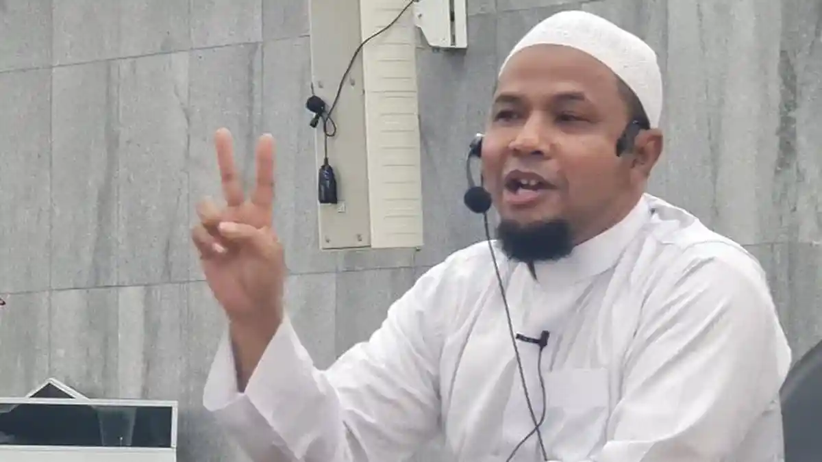 Memahami Kekeliruan Saat Azan Berkumandan Serta Kiat Menyucikan Harta Haram