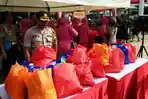 paket-sembako-yang-disediakan-dalam-gia.jpg