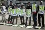 Massa Kompor Demo Penyelenggara PON XIX 2016 di Bandung