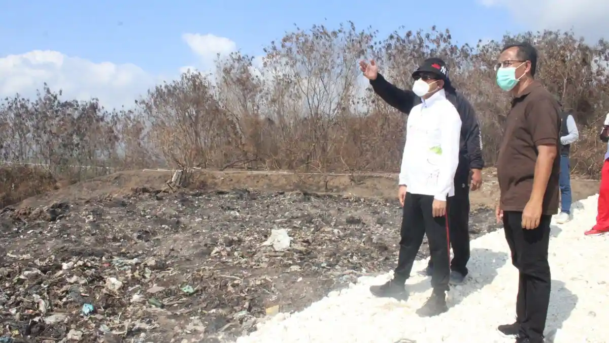 Progres Positif Penanganan Kebakaran TPA Suwung, Walikota : Tim Monitoring Optimalkan Pada Titik Api