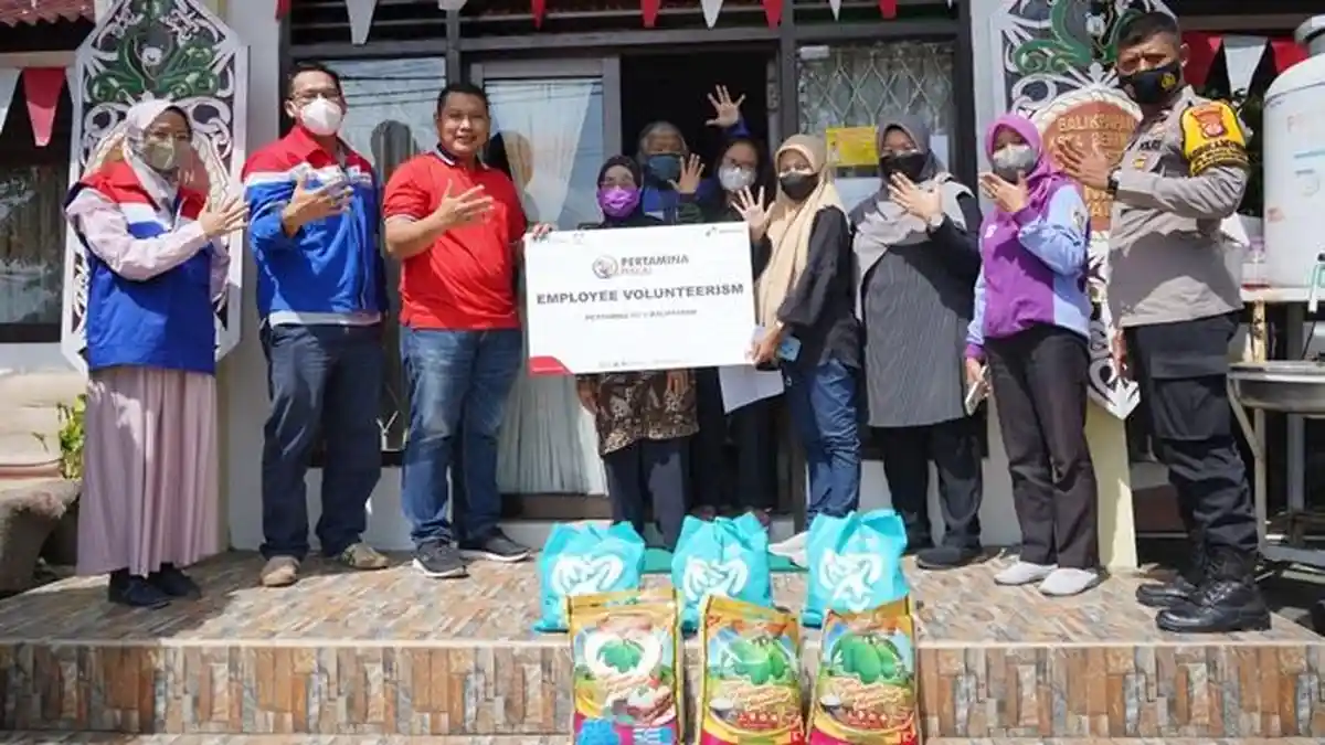 Semangat Turn Around Jadi Inspirasi Pekerja Pertamina Untuk Berbagi