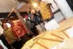Menteri Lingkungan Hidup Buka Pameran Seni Ukir Kamoro
