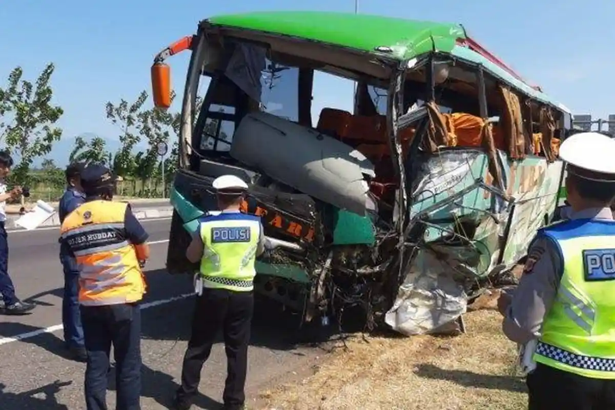 Lelaki Penyerang Sopir Bus PO Safari di Tol Cipali Tak Terindikasi Narkoba, 12 Orang Tewas