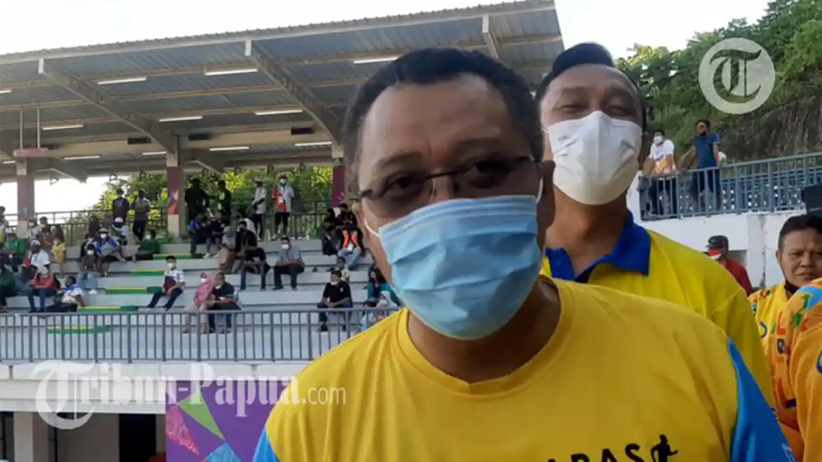 Gubernur NTB, Zulkieflimansyah Saksikan Pertandingan Pevoli Pantai Putra NTB I vs DIY II