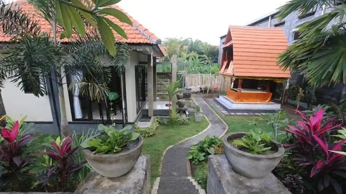 Jineng, Lumbung Padi Khas Bali yang Populer Jadi Ruang Santai