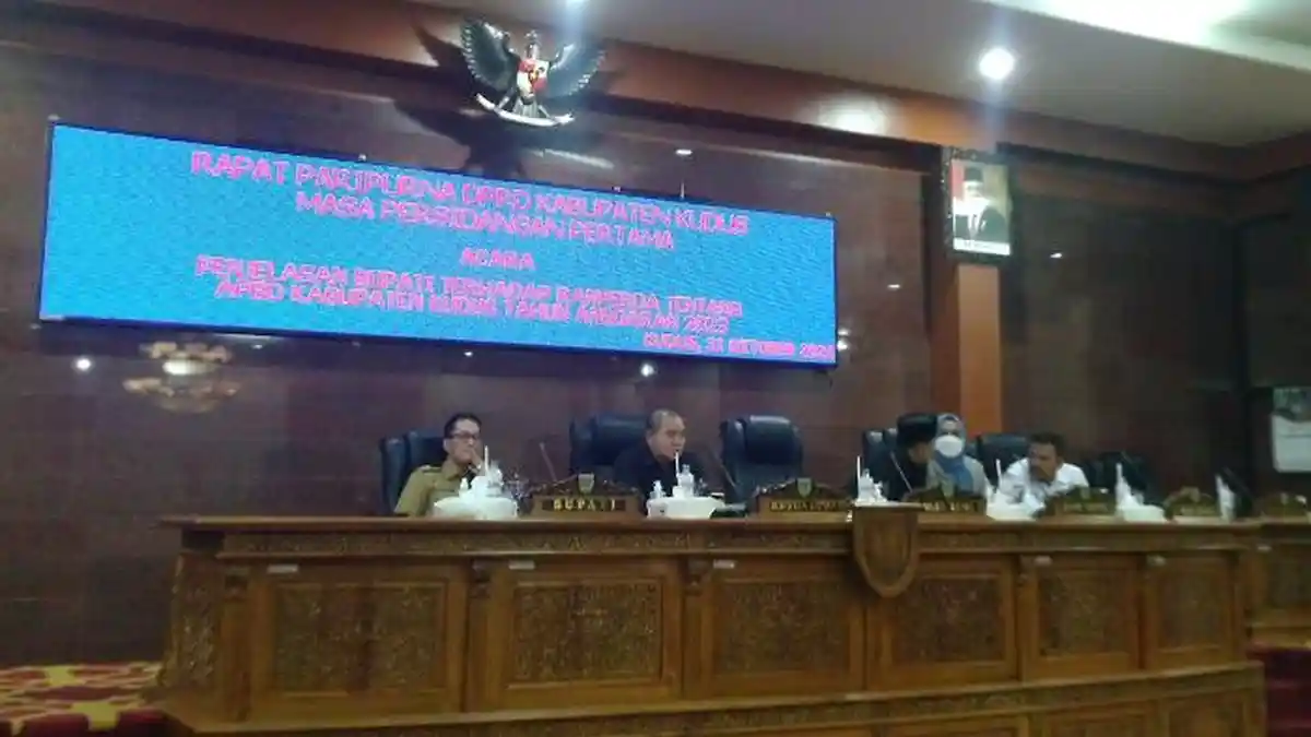 DPRD Kabupaten Kudus Gelar Rapat Paripurna Penjelasan Bupati Terhadap Ranperda APBD 2023