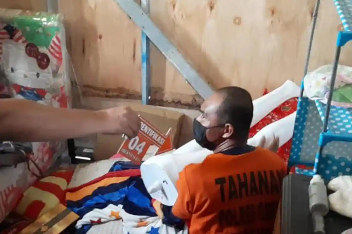 11 Reka Adegan Pembunuhan Istri Siri di Benjeng Gresik, Motif Belum Terungkap