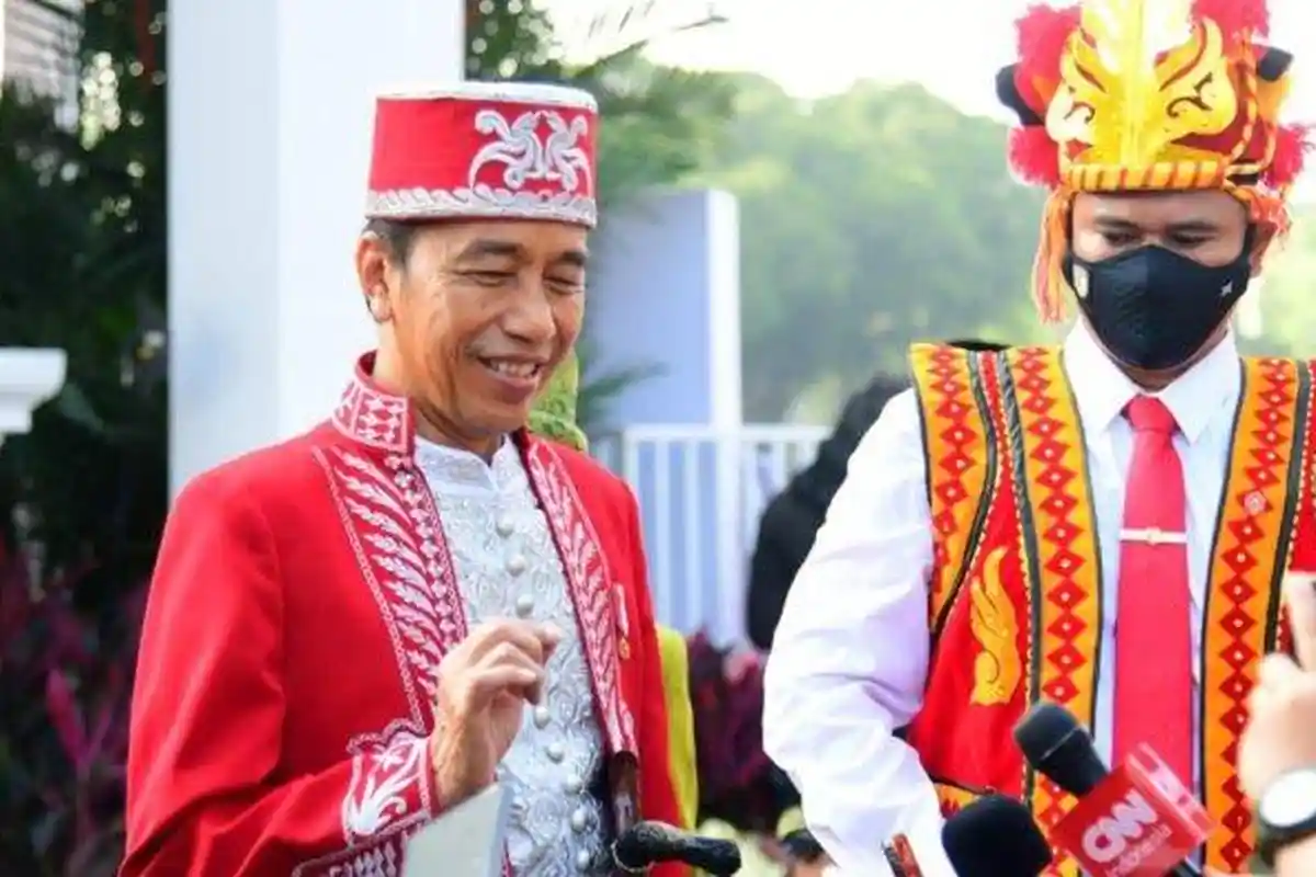 Ini Deretan Baju Adat yang Pernah Dikenakan Jokowi saat Upacara HUT RI pada 17 Agustus