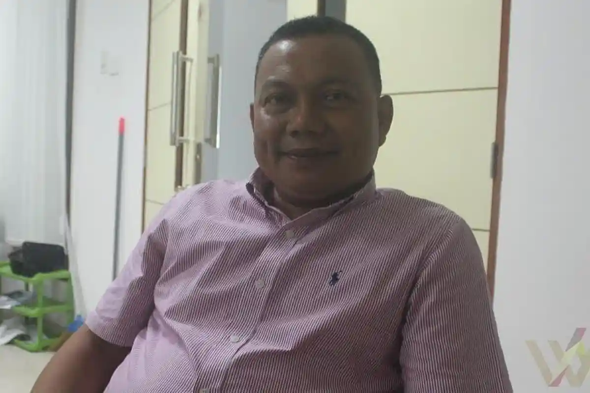 Hamzah Sunuba Gantikan Thamrin Endeng dari Jabatan Plt Wakil Ketua DPRD Sulbar