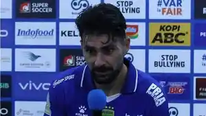 Bek-Persib-Bandung-asal-Irak-Frans-Putros.jpg