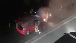 24032026-mobil-terbakar-di-tol-ungaran-salatiga.jpg