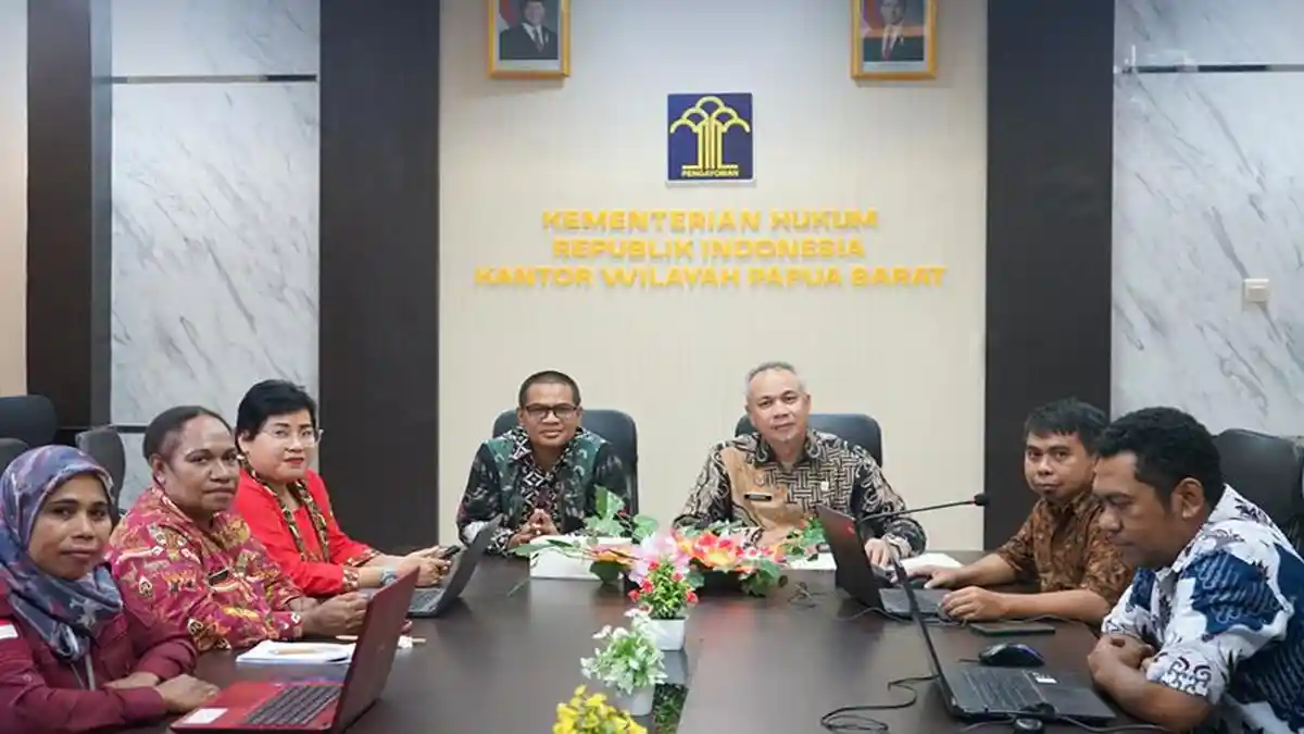Kanwil Kemenkum Pabar Gelar Rapat Harmonisasi 5 Rancangan Perbup Sorong