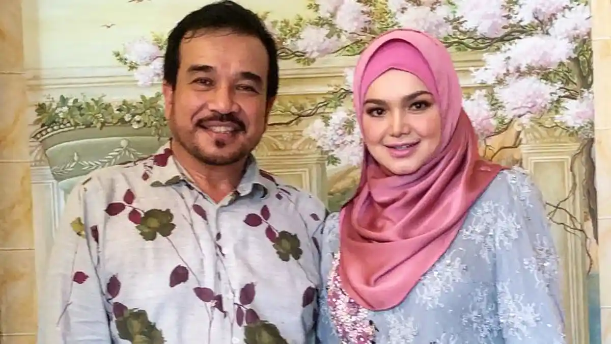 TRIBUNWIKI: Rayakan Anniversarynya yang ke-13, Ini Profil Suami Siti ...