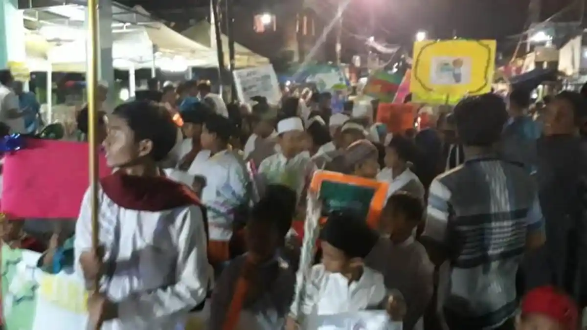 Keren! Dua Kubu Pendukung Capres di Cilincing Bersatu Gelar Karnaval