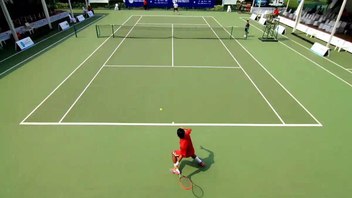 Hujan Deras, Pertandingan Tenis Ditunda