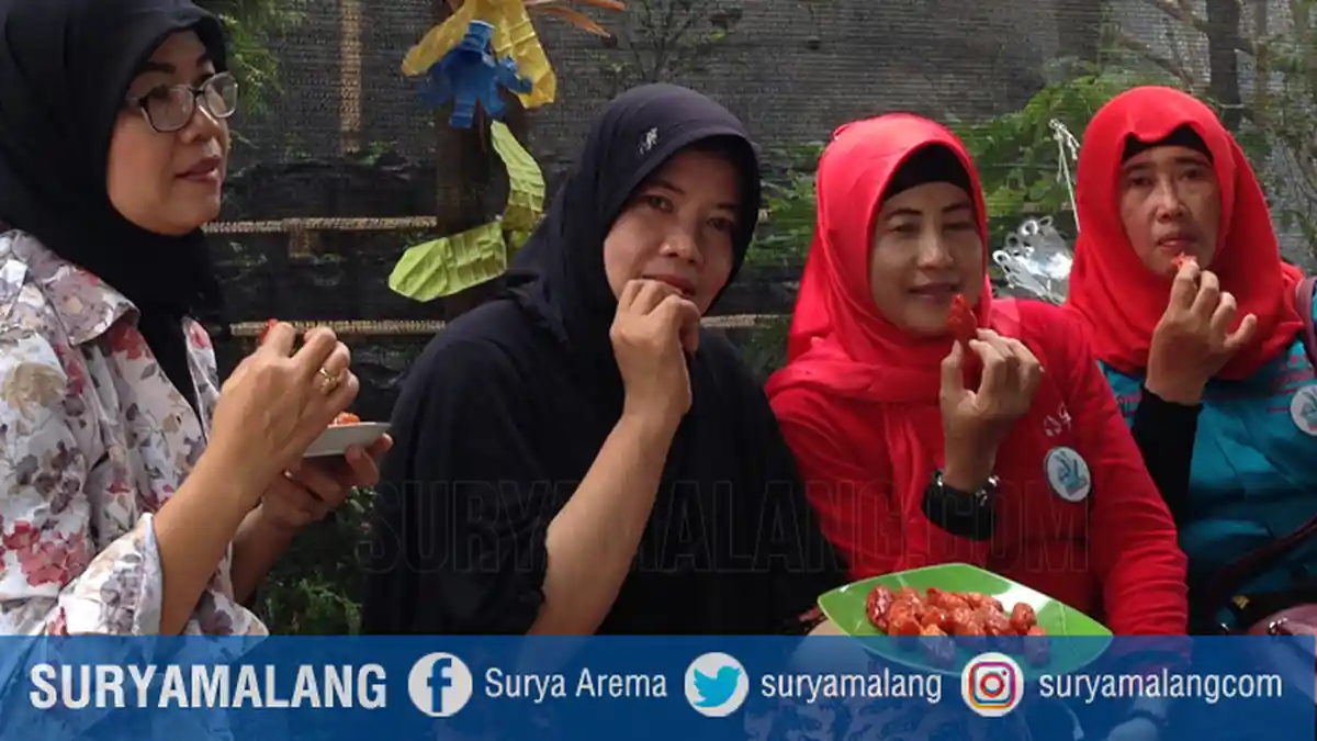 Begini Cara Bikin Kurmat, Penganan Berbahan Tomat Tapi Rasa Kurma