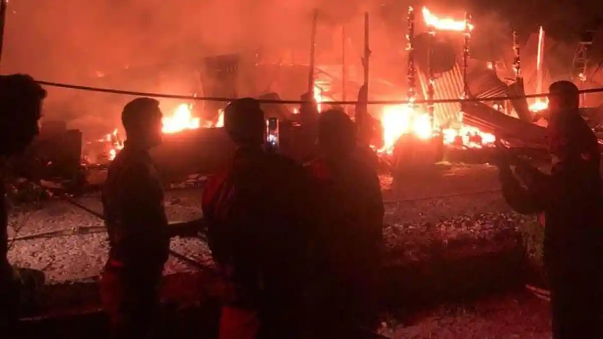 Dua Rumah Warga Sarah Teube Aceh Timur Hangus Terbakar, Sebagian Besar Barang Ludes Jadi Abu