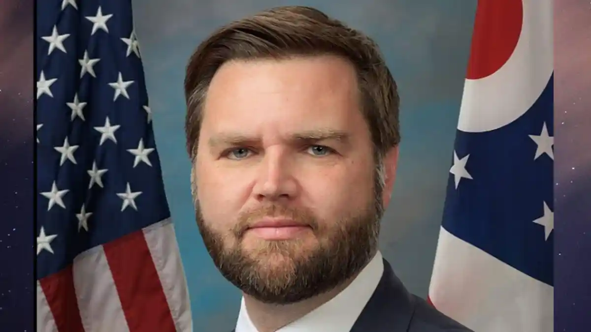 Terpilih Calon Wapres Republik: Hubungan "Panas Dingin" Trump - JD Vance