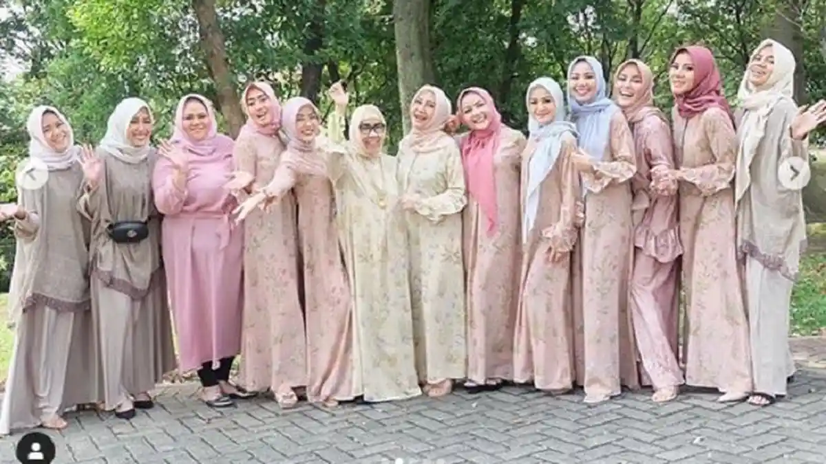 Olla Ramlan Punya 10 Saudara dari 3 Ibu Berbeda, Ini Fakta Soal Keluarganya yang Jarang Terekspos