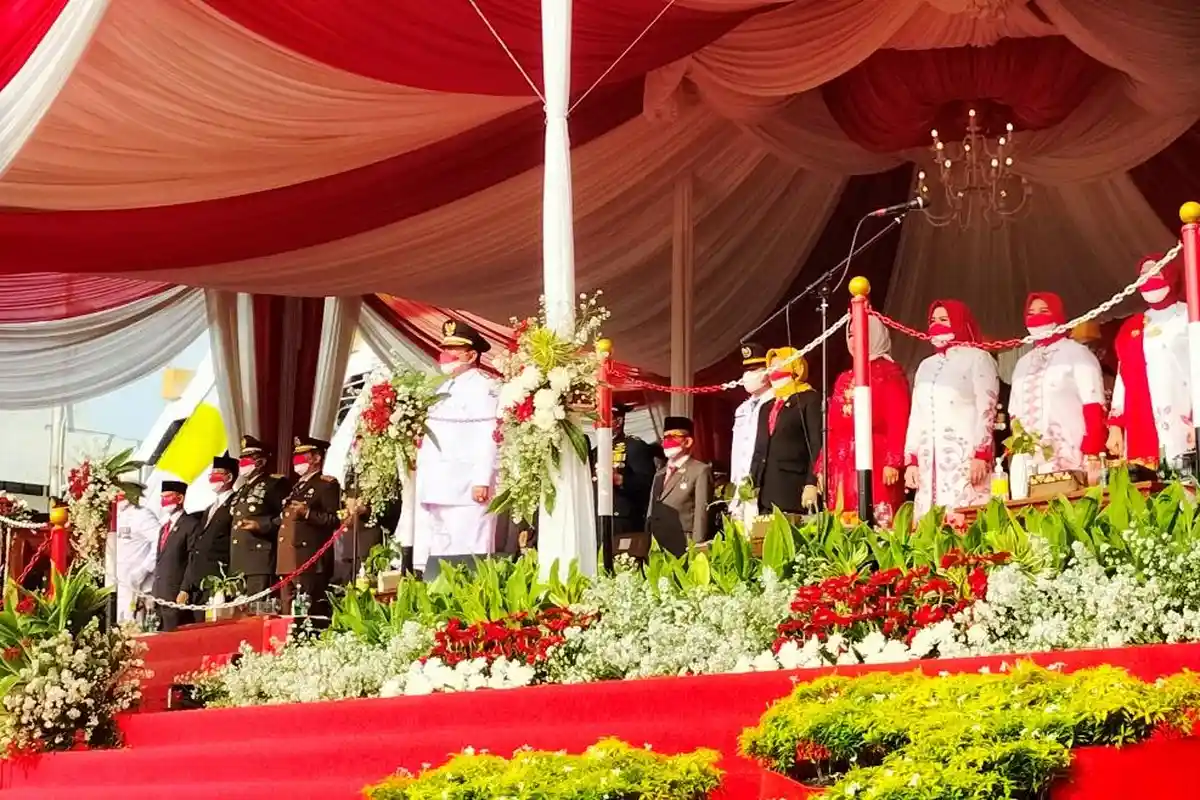 Jadi Pembina Upacara HUT ke-77 RI, Arinal Ajak Masyarakat Gotong Royong Bangkit dari Pandemi Covid