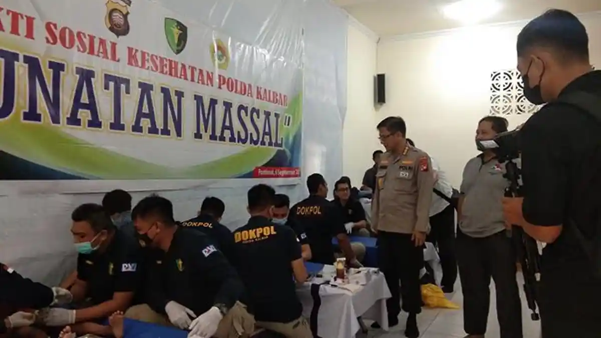Kerjasama Polda dan LDII Kalbar Sukses Gelar Sunatan Massal