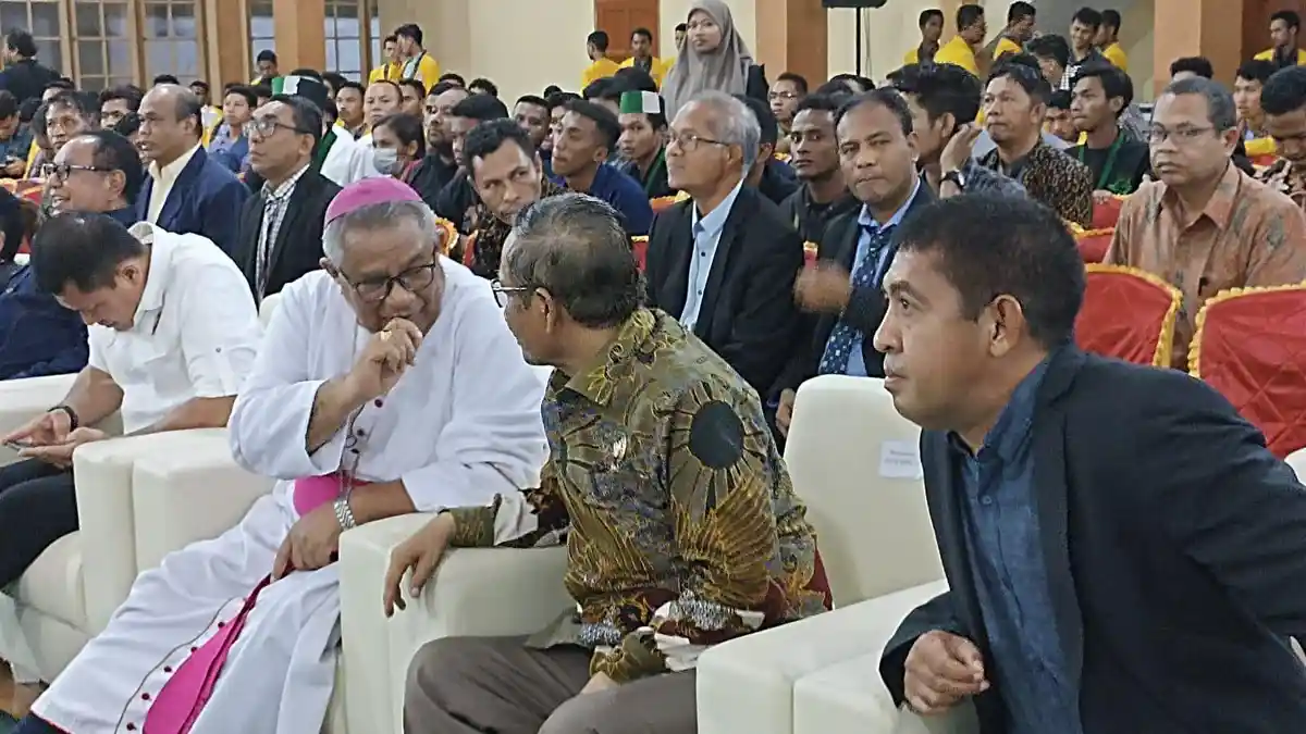 Pater Otto: Kunjungan Mahfud MD di Ledalero Mengingatkan Kunjungan Gus Dur Awal Tahun 2000