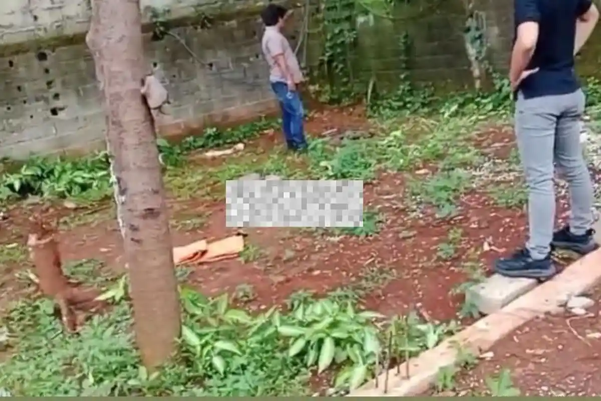 Ada Jejak Telapak Kaki Terapis Wanita yang Ditemukan Tewas di Lahan Kosong di Pasar Mingu Jaksel