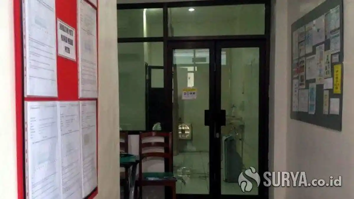 Ada Perempuan Menangis di Ruang Isolasi, Terjangkit Virus Corona? Suhu Badannya 38 Derajat Celcius